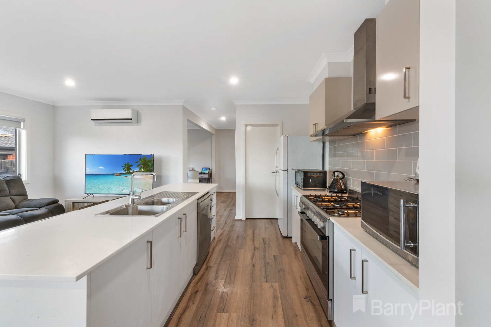 3 Quamby Mews, Maddingley, VIC 3340