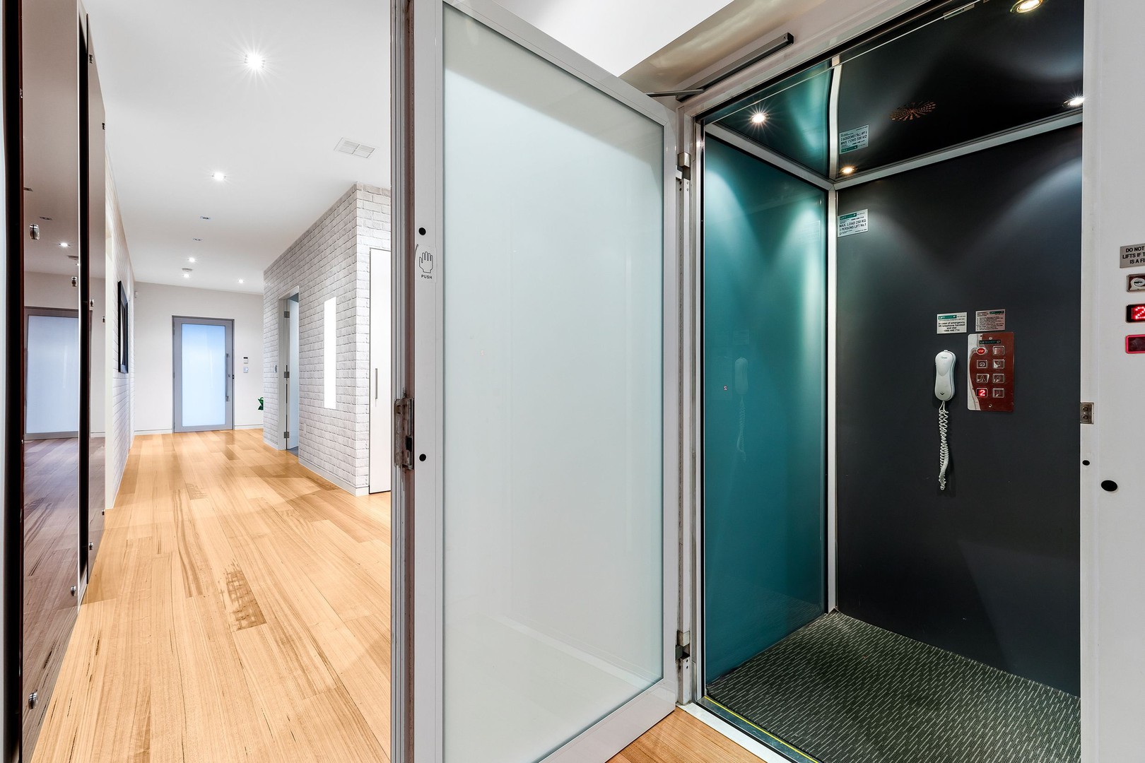 3 Quartz Court, Keilor East, VIC 3033, Keilor East - Thumbnail 4