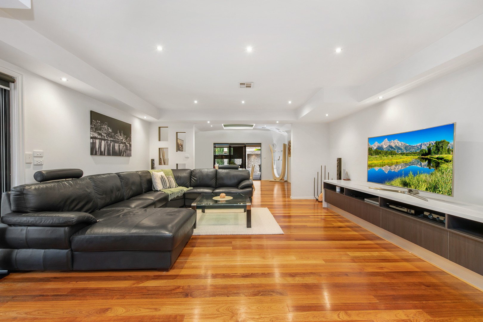 3 Rainbow Court, Taylors Lakes, VIC 3038, Taylors Lakes - Thumbnail 5