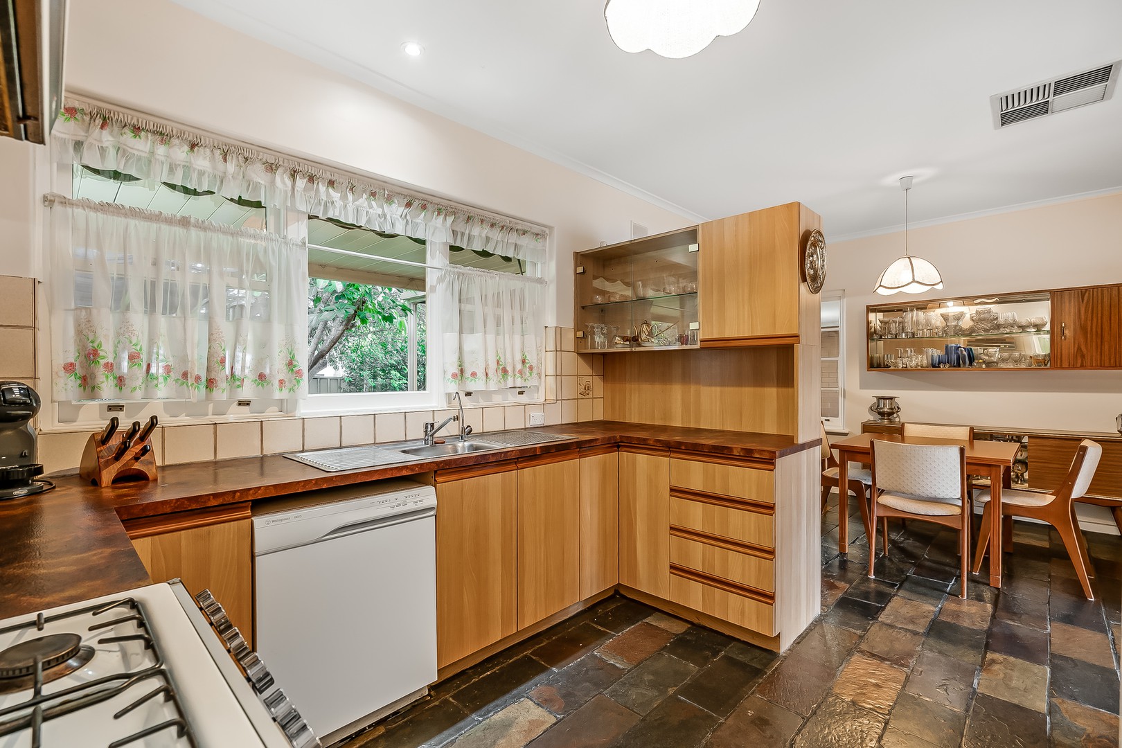 3 Ralph Court, Rostrevor, SA 5073, Rostrevor - Thumbnail 3