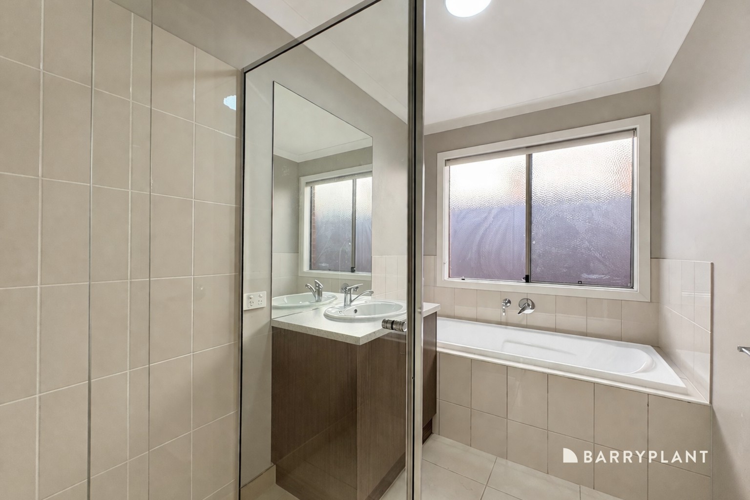 3 Renam Street, Pakenham, VIC 3810, Pakenham - Thumbnail 5