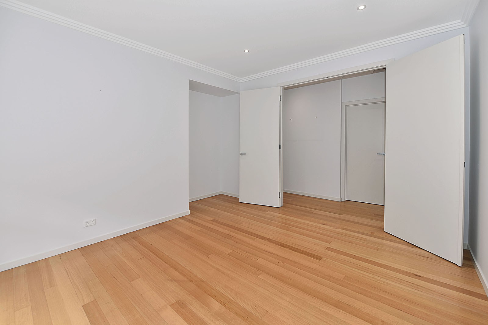 3 Ridge Dr, Avondale Heights, VIC 3034, Avondale Heights - Thumbnail 4