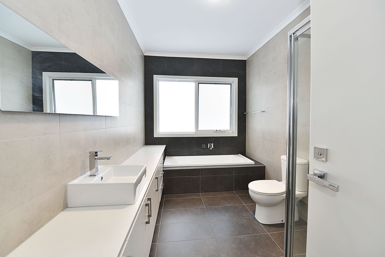 3 Ridge Dr, Avondale Heights, VIC 3034, Avondale Heights - Thumbnail 5