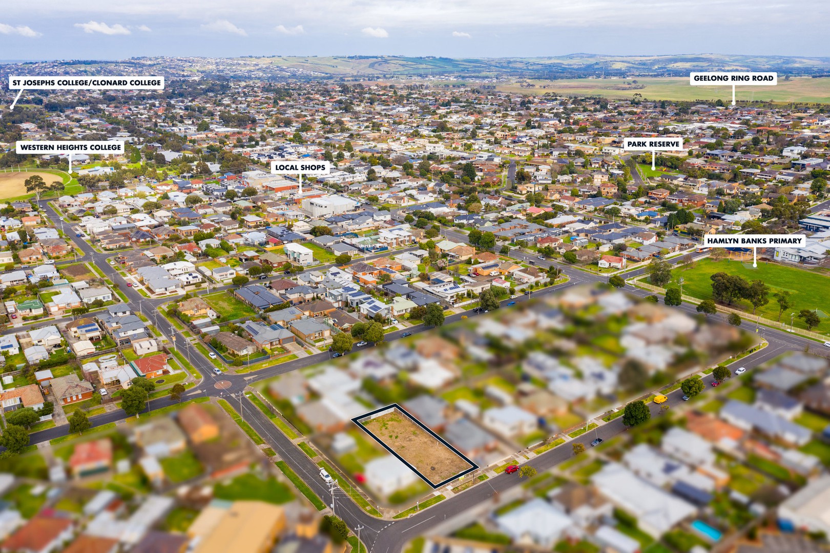 3 Robb Avenue, Hamlyn Heights, VIC 3215, Hamlyn Heights - Thumbnail 2