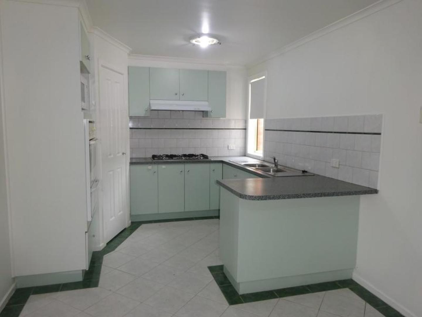 3 Rostron Way, Roxburgh Park, VIC 3064, Roxburgh Park - Thumbnail 4