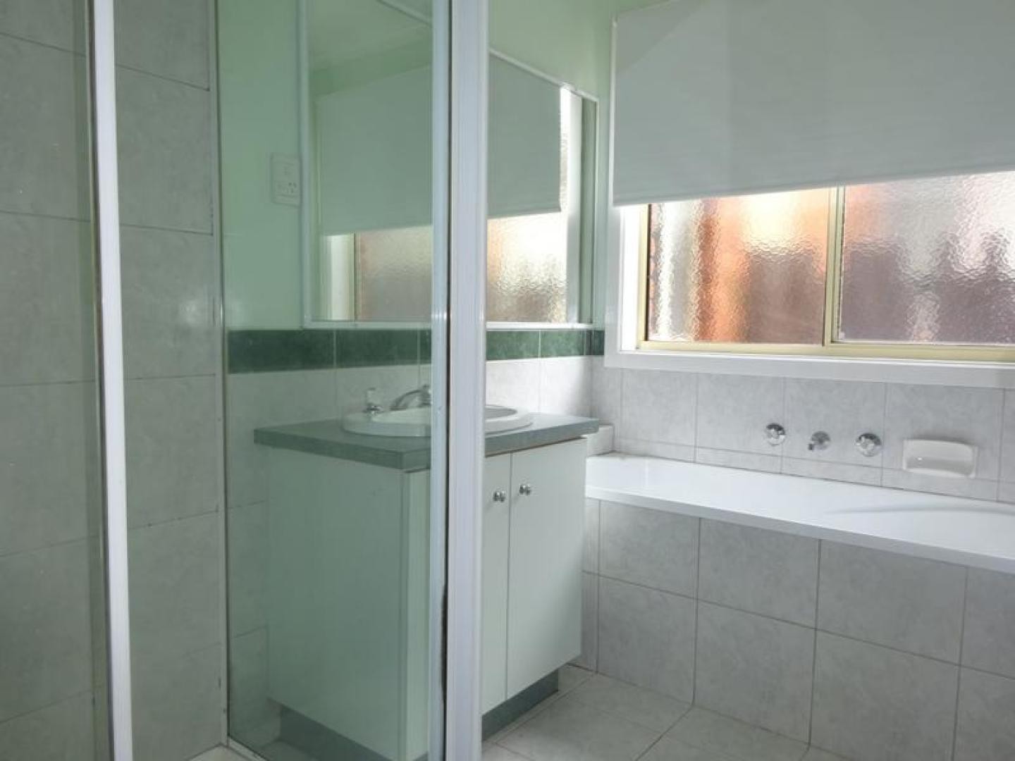 3 Rostron Way, Roxburgh Park, VIC 3064, Roxburgh Park - Thumbnail 7