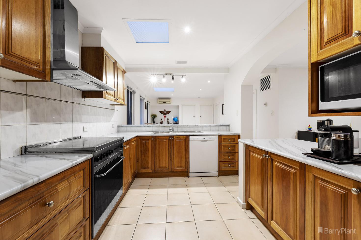 3 Rowallan Court, Doncaster East, VIC 3109, Doncaster East - Thumbnail 4