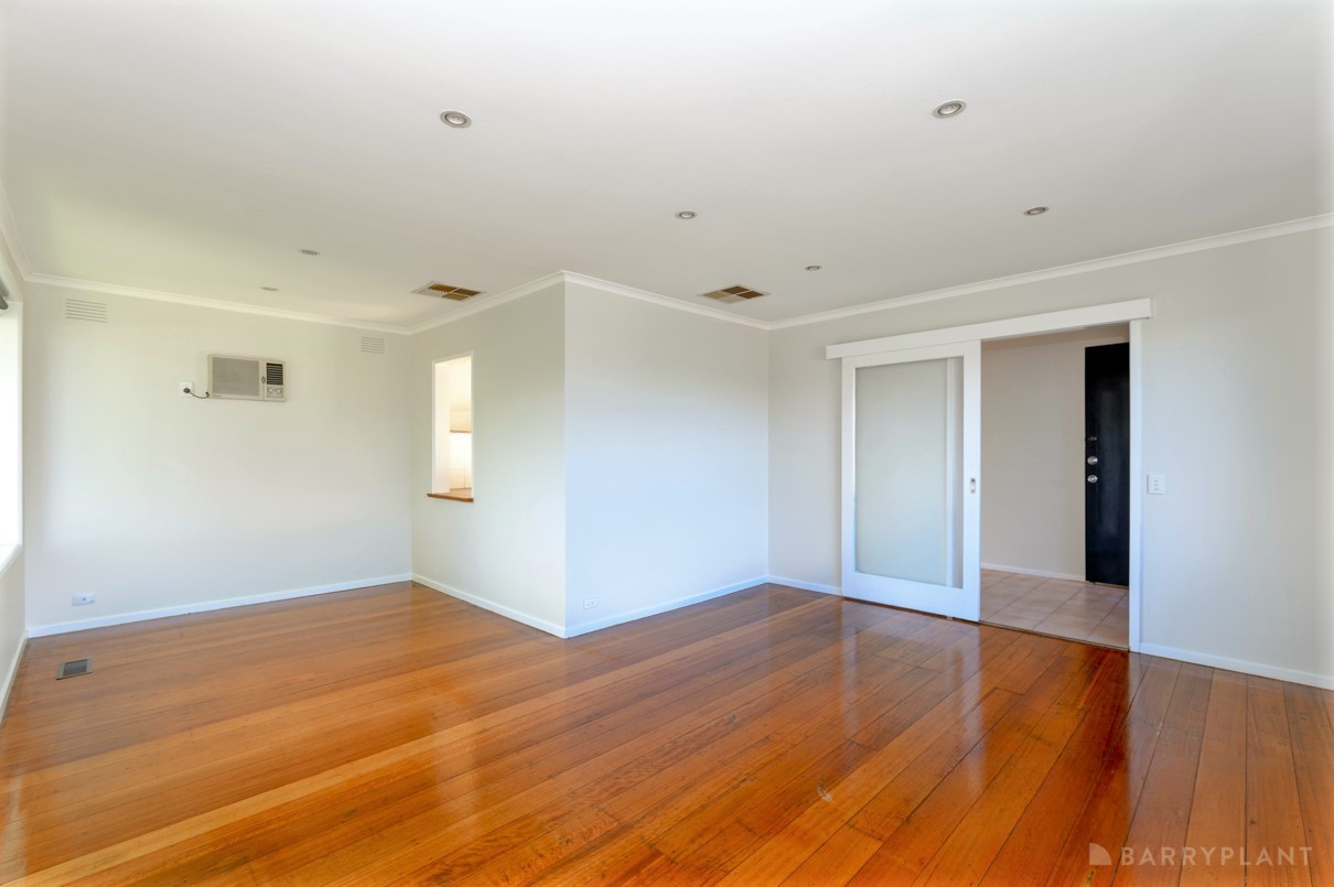 3 Rubina Court, Noble Park North, VIC 3174 - Thumbnail 2 - 08/10/2026