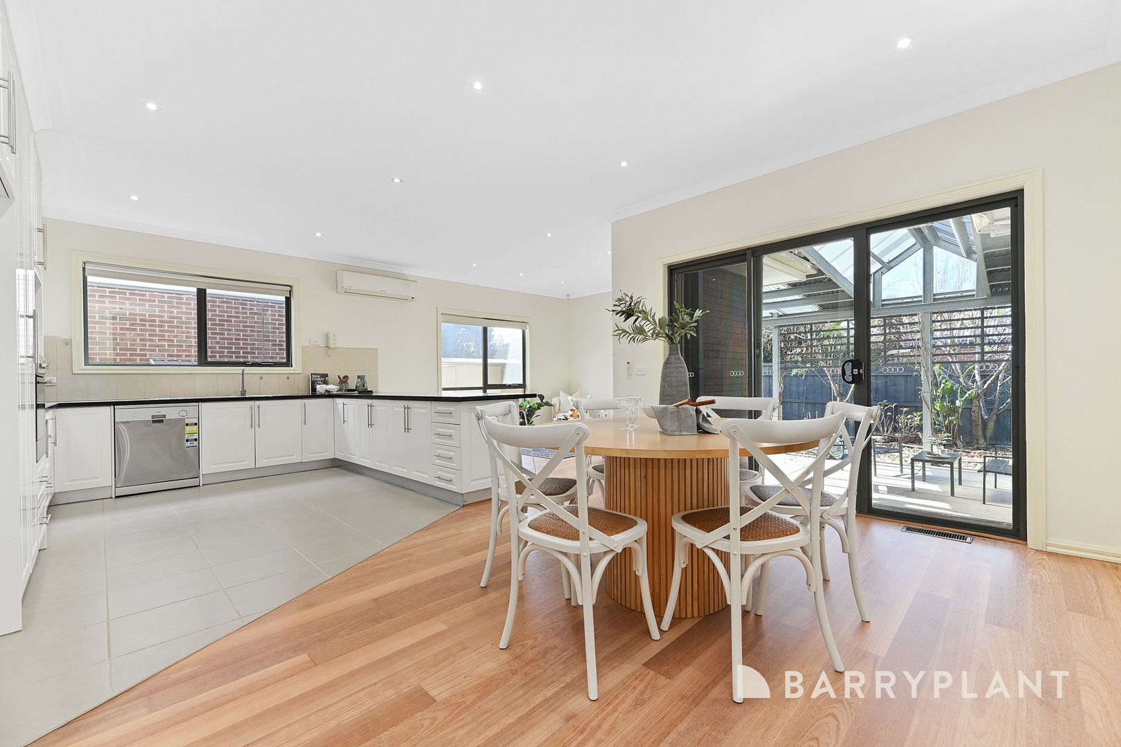 3 Sachiko Place, Berwick, VIC 3806, Berwick - Thumbnail 3