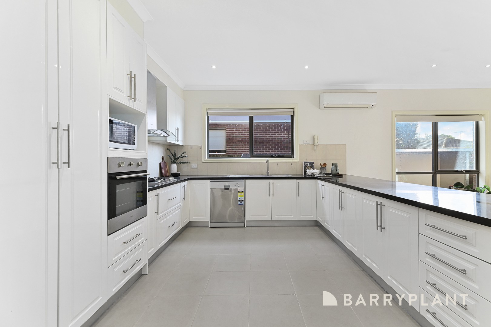 3 Sachiko Place, Berwick, VIC 3806, Berwick - Thumbnail 4