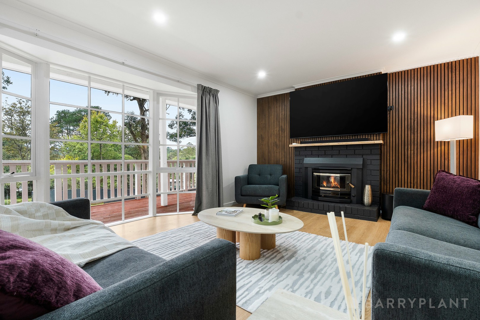 3 Seaview Road, Cockatoo, VIC 3781 - Thumbnail 2 - 16/04/2026