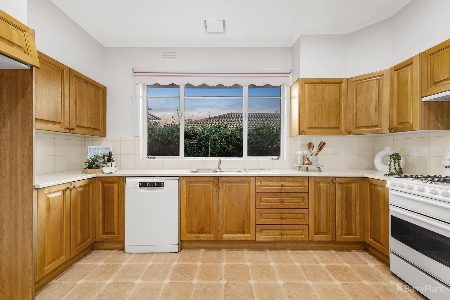 3 Sell Street, Doncaster East, VIC 3109, Doncaster East - Thumbnail 4