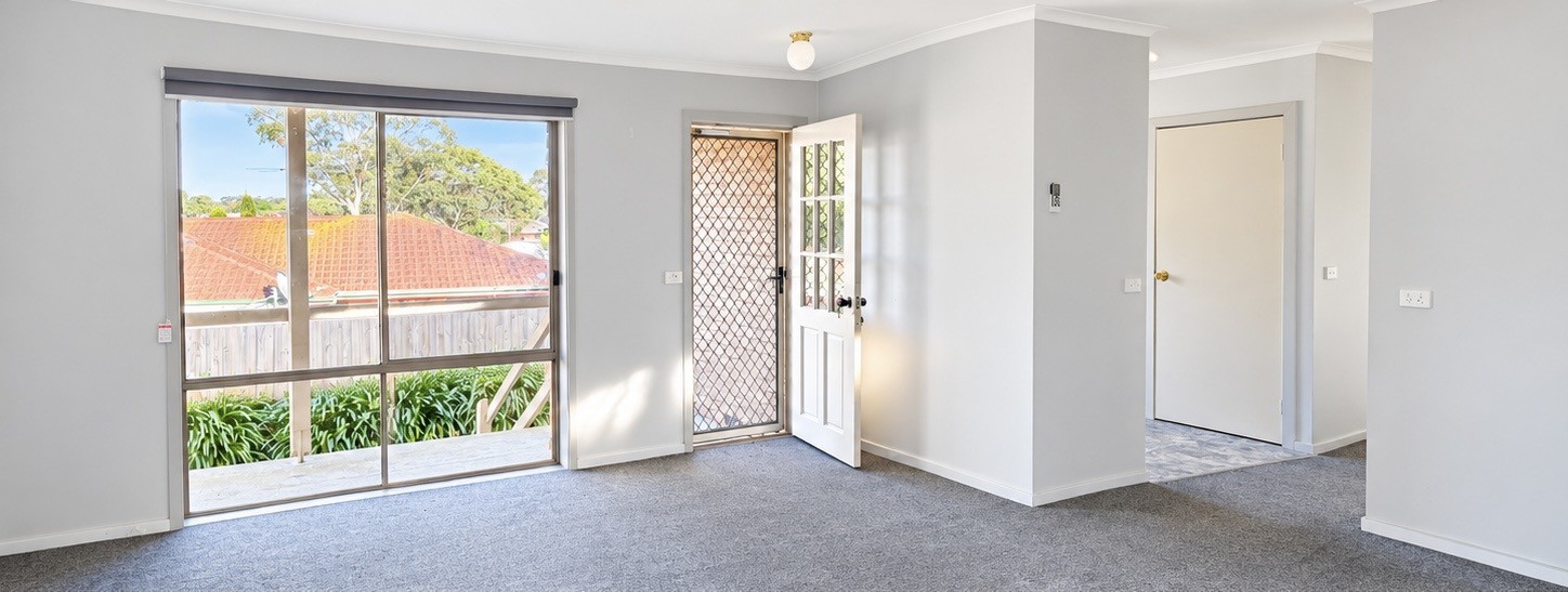 3 Settlers Hill Rise, Pakenham, VIC 3810 - Thumbnail 2 - 09/10/2026