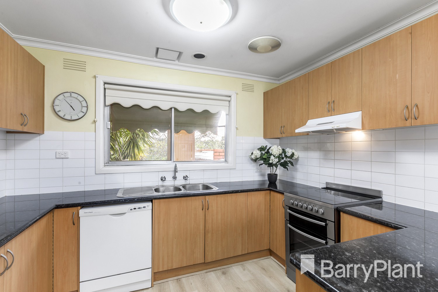 3 Sharpes Road, Watsonia North, VIC 3087, Watsonia North - Thumbnail 5