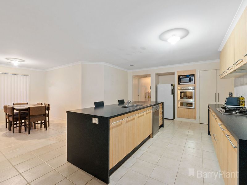3 Sheoak Court, Pakenham, VIC 3810, Pakenham - Thumbnail 3