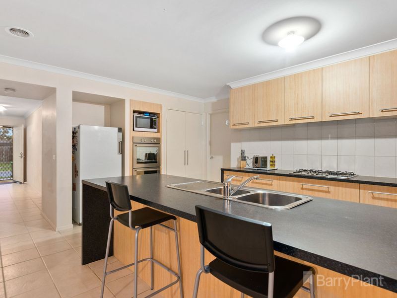 3 Sheoak Court, Pakenham, VIC 3810, Pakenham - Thumbnail 4