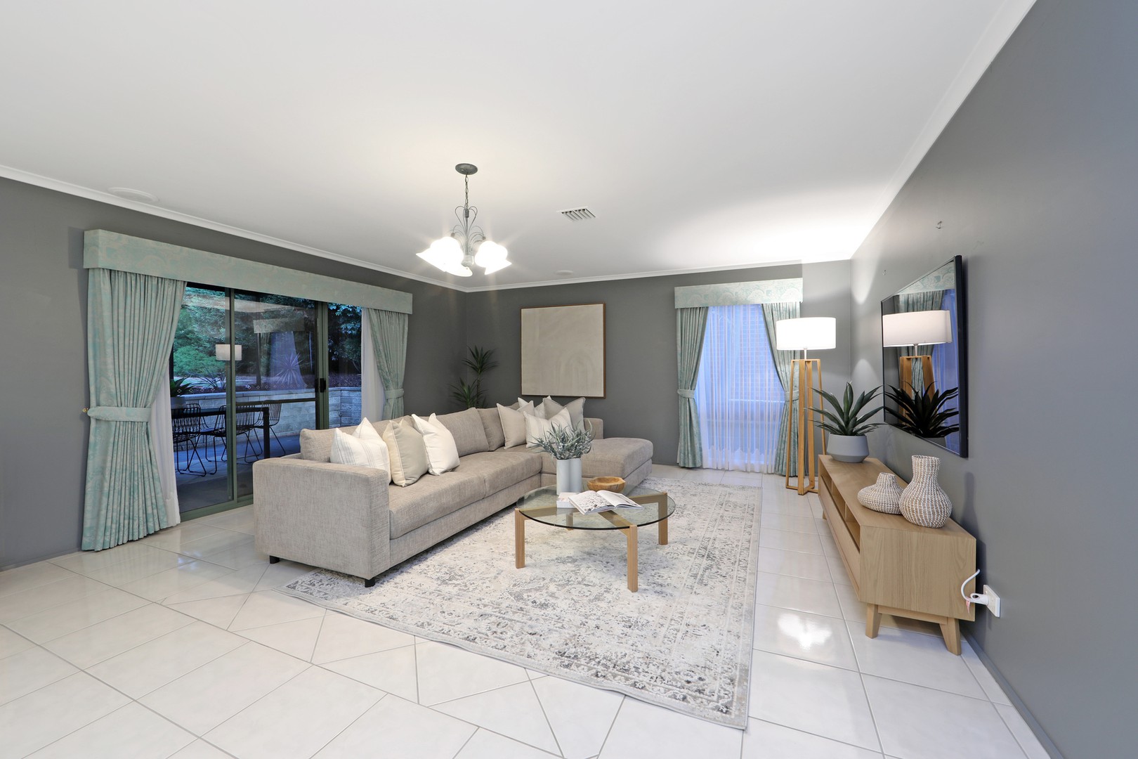 3 Silverdale Close, Rowville, VIC 3178, Rowville - Thumbnail 2