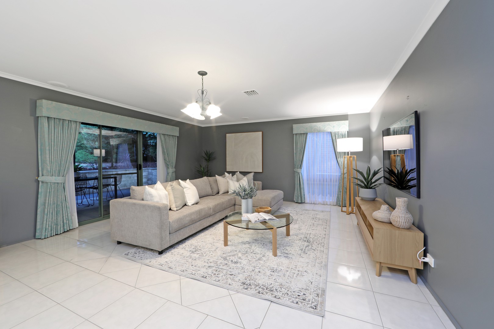 3 Silverdale Close, Rowville, VIC 3178, Rowville - Thumbnail 2