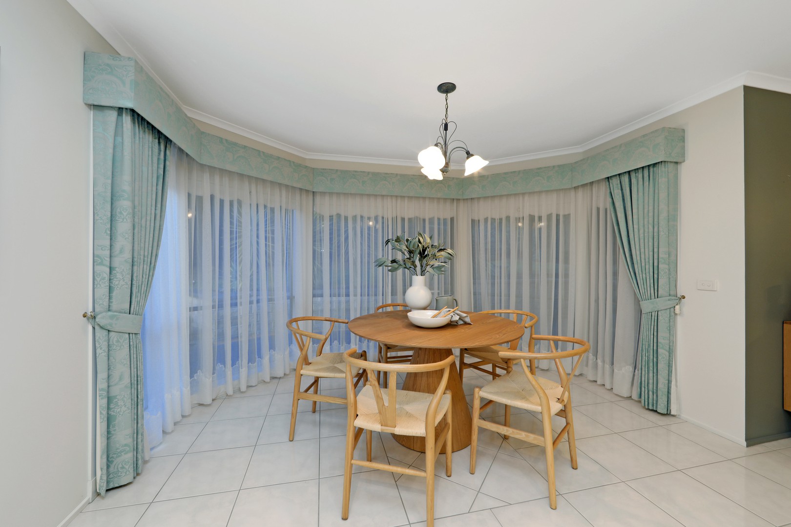 3 Silverdale Close, Rowville, VIC 3178, Rowville - Thumbnail 4