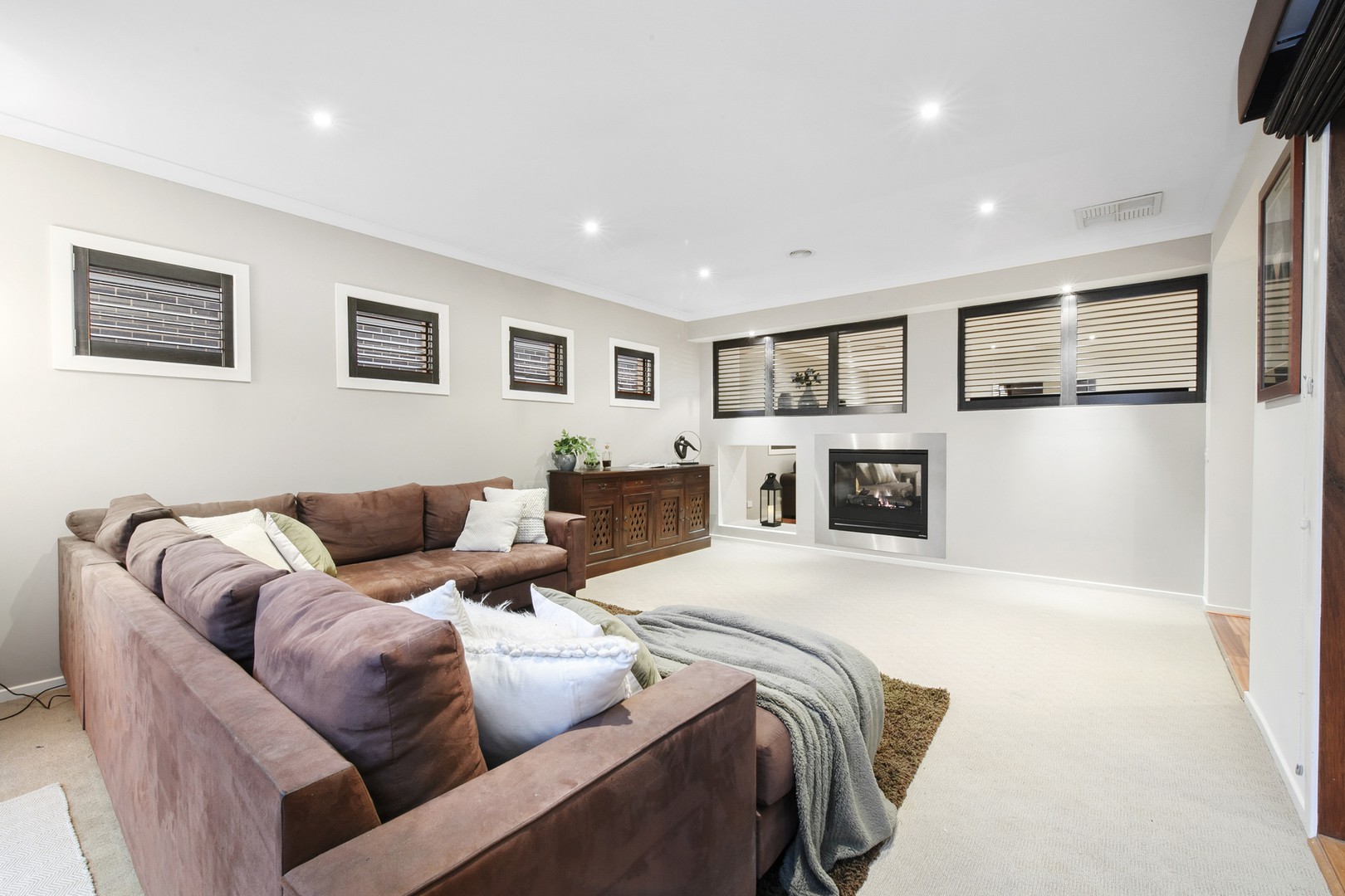 3 Sinclair Avenue, Hillside, VIC 3037, Hillside - Thumbnail 7