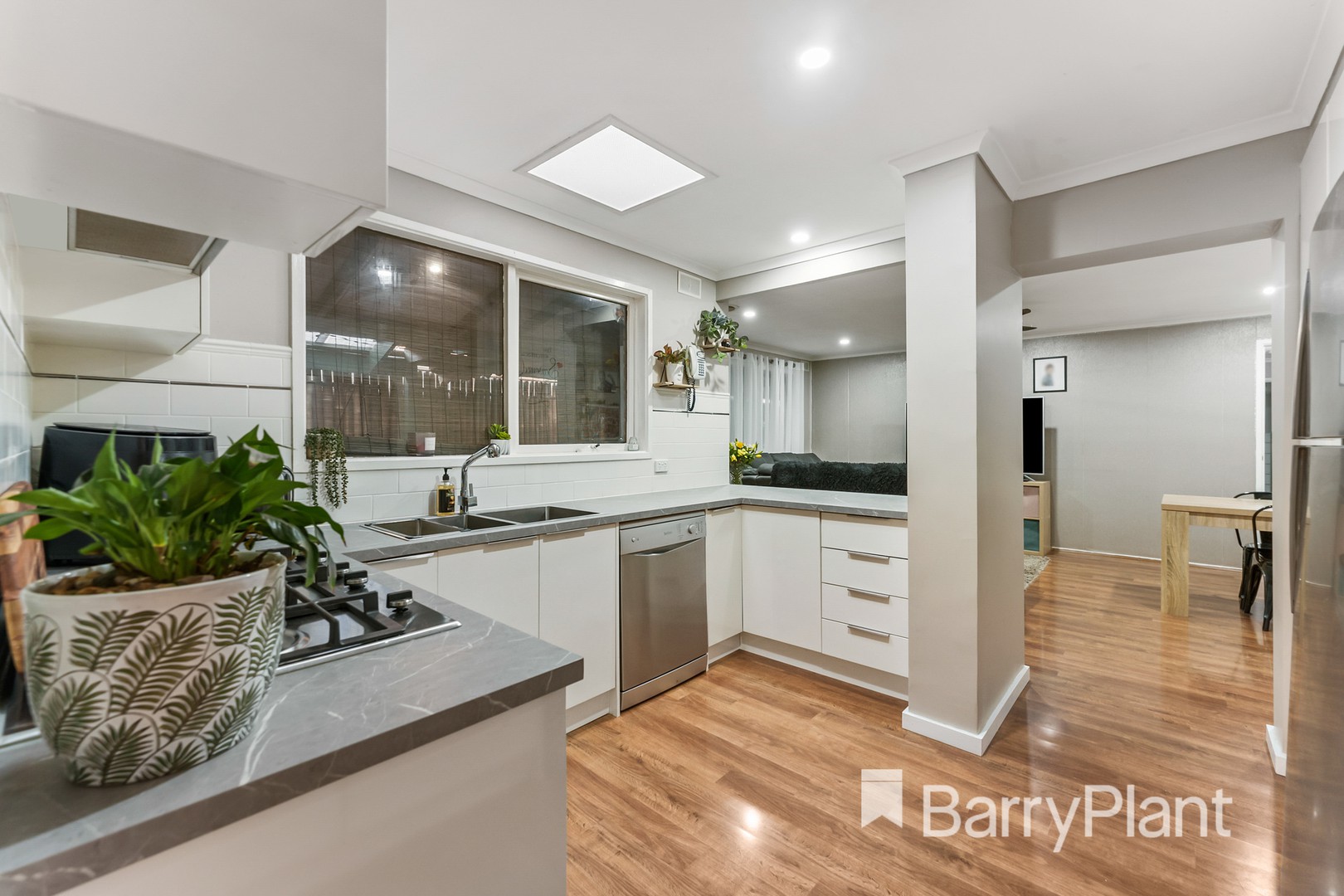 3 Snead Close, Hoppers Crossing, VIC 3029, Hoppers Crossing - Thumbnail 3