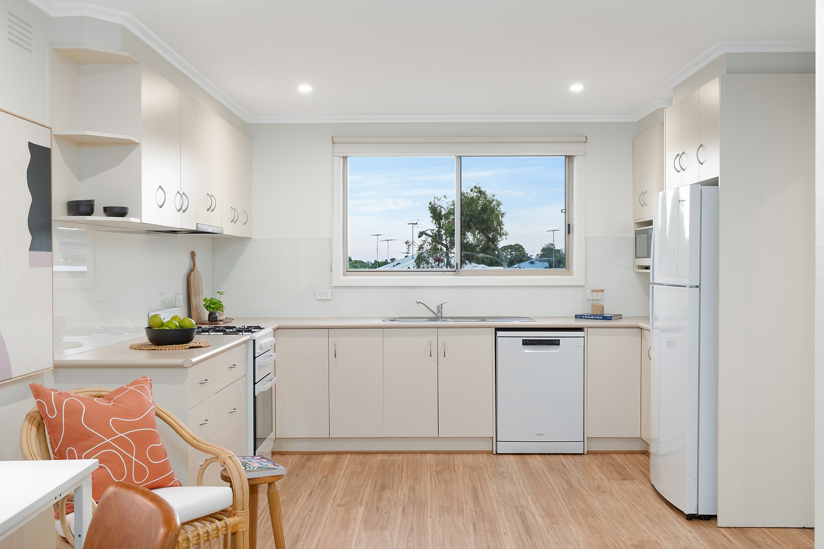 3 St Elmo Crescent, Highton, VIC 3216, Highton - Thumbnail 7
