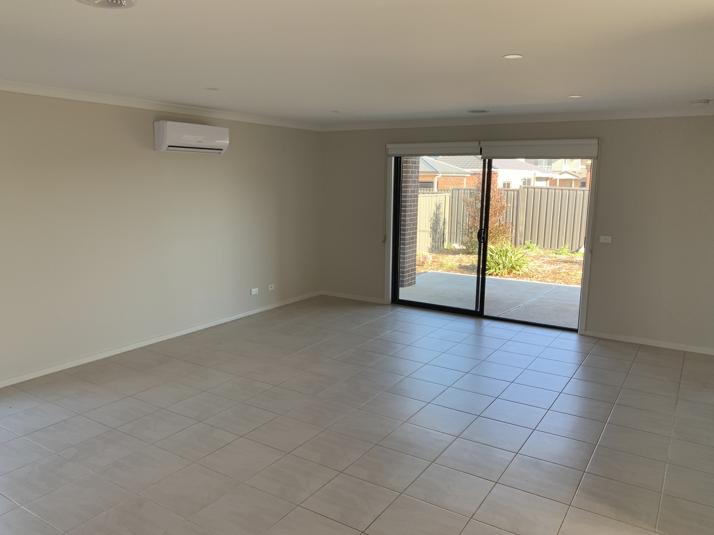 3 Stableford  Street, Werribee, VIC 3030 - Thumbnail 2 - 27/09/2021