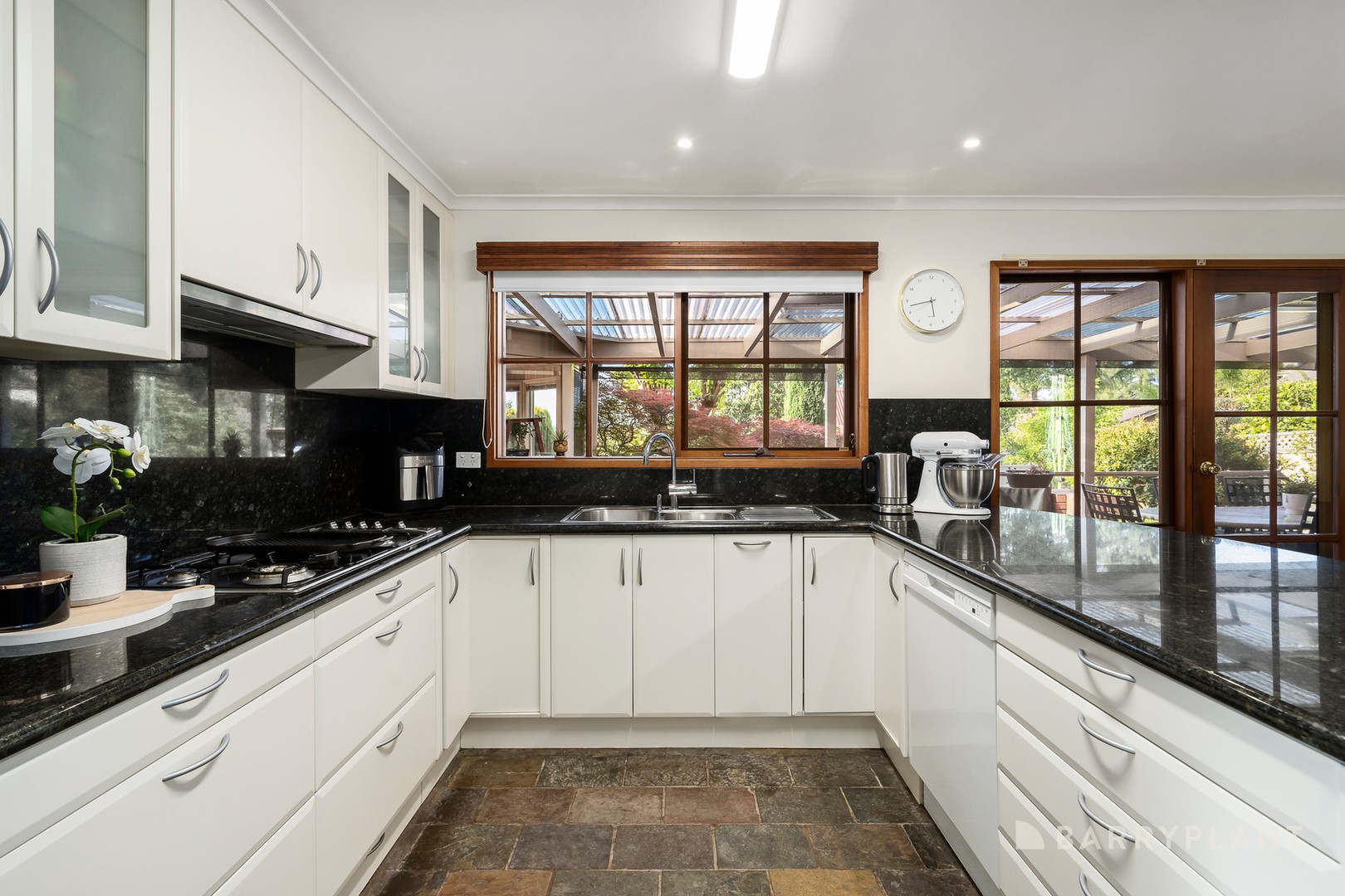 3 Stirling Court, Kilsyth, VIC 3137, Kilsyth - Thumbnail 3