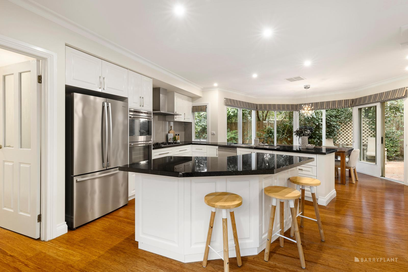3 Sunray Court, Eltham, VIC 3095, Eltham - Thumbnail 5