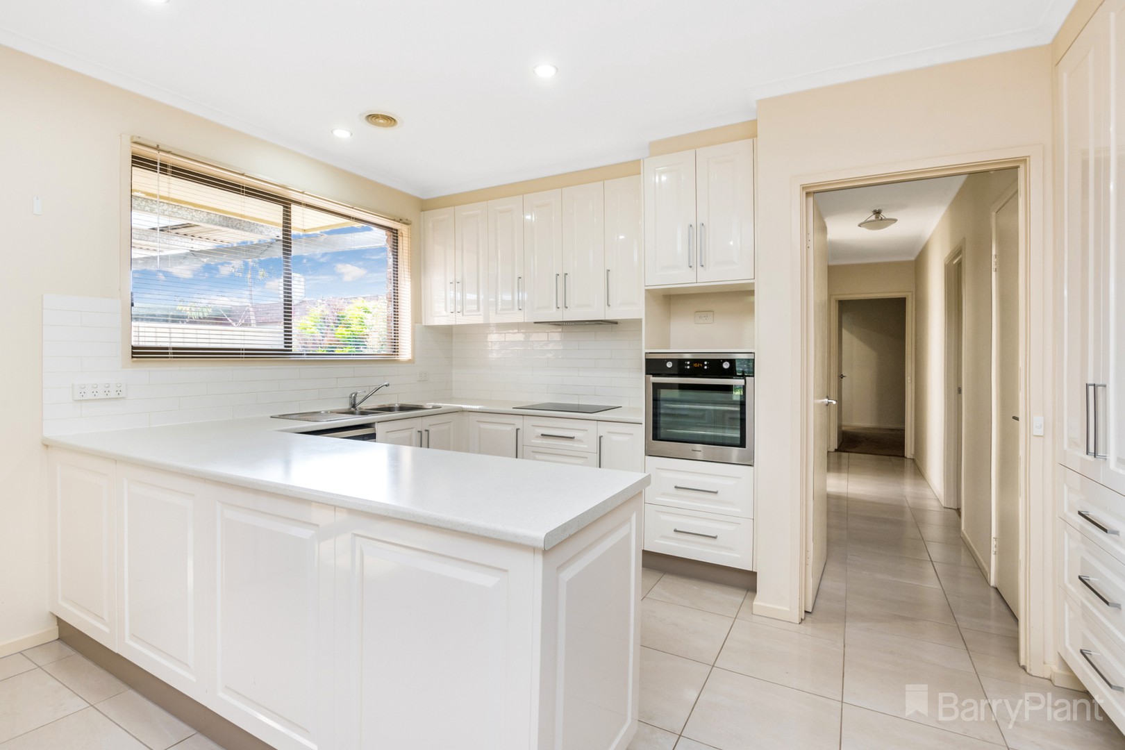 3 Sunset Drive, Strathfieldsaye, VIC 3551, Strathfieldsaye - Thumbnail 3