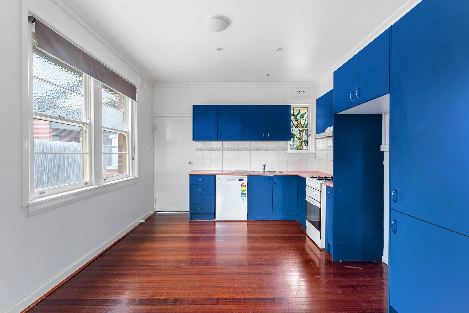 3 Taylor Avenue, Reservoir, VIC 3073, Reservoir - Thumbnail 2