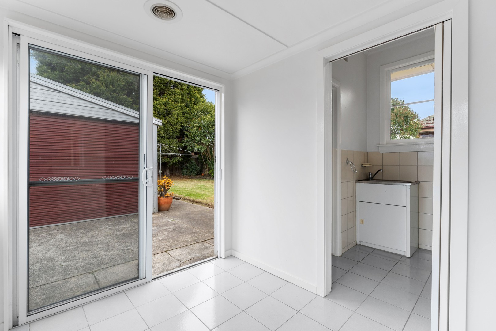 3 Taylor Avenue, Reservoir, VIC 3073, Reservoir - Thumbnail 8