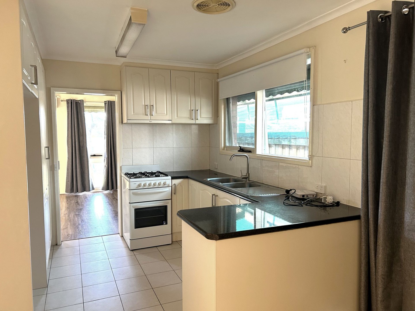 3 Teresa Ct, Chelsea Heights, VIC 3196 - Thumbnail 2 - 22/02/2025