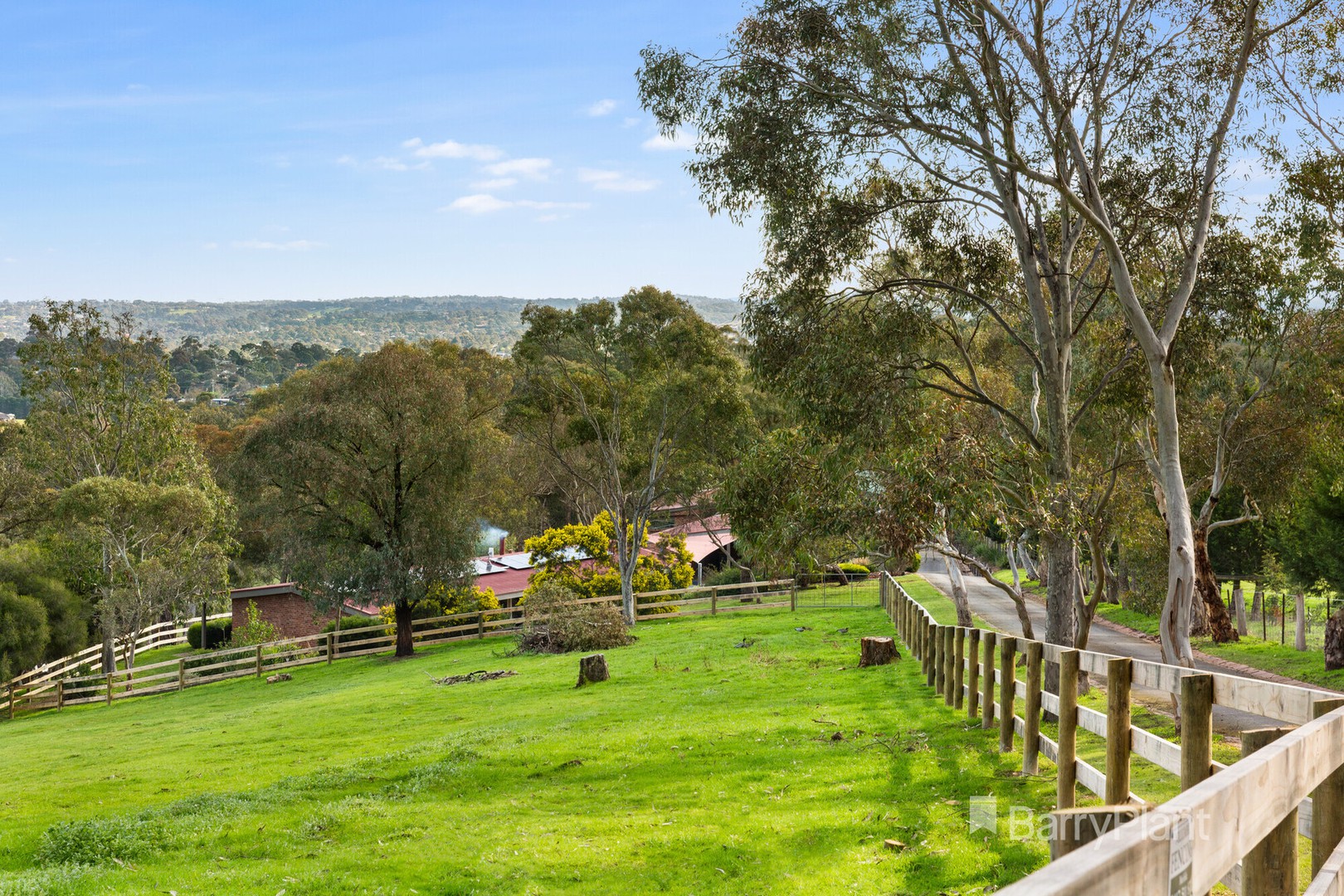3 Thorns Road, Wattle Glen, VIC 3096, Wattle Glen - Thumbnail 2