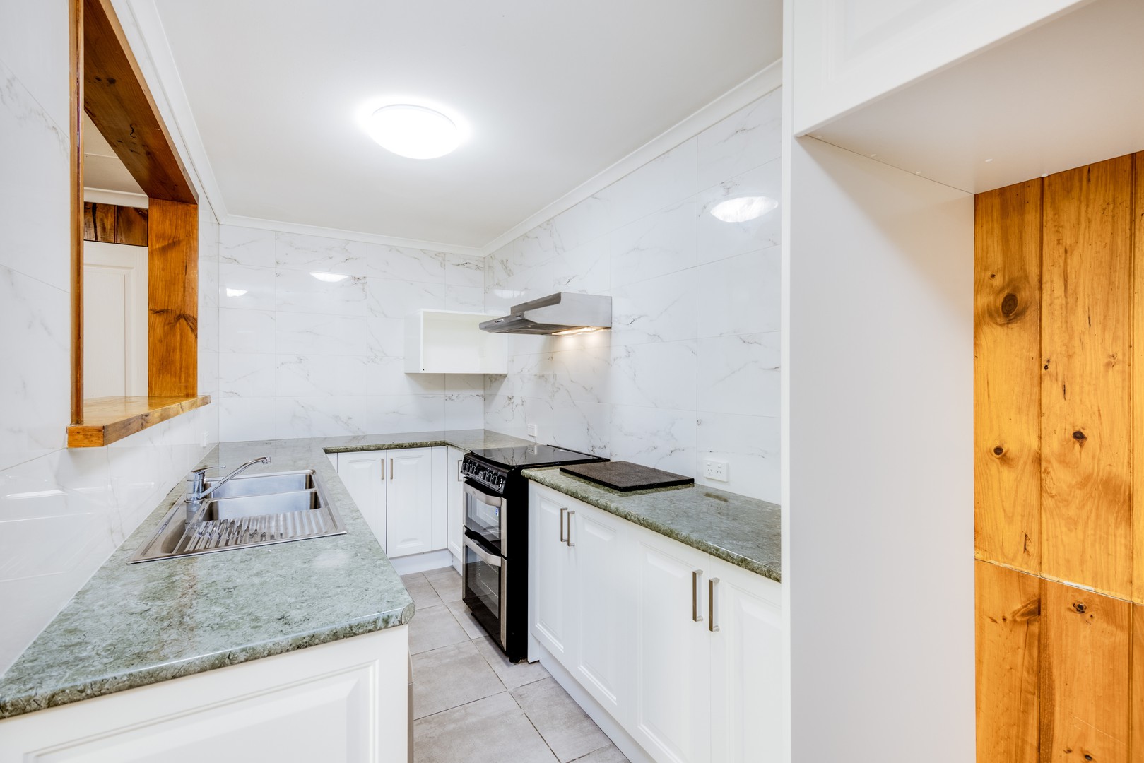 3 Tiros Court, Whittington, VIC 3219 - Thumbnail 2 - 05/08/2026