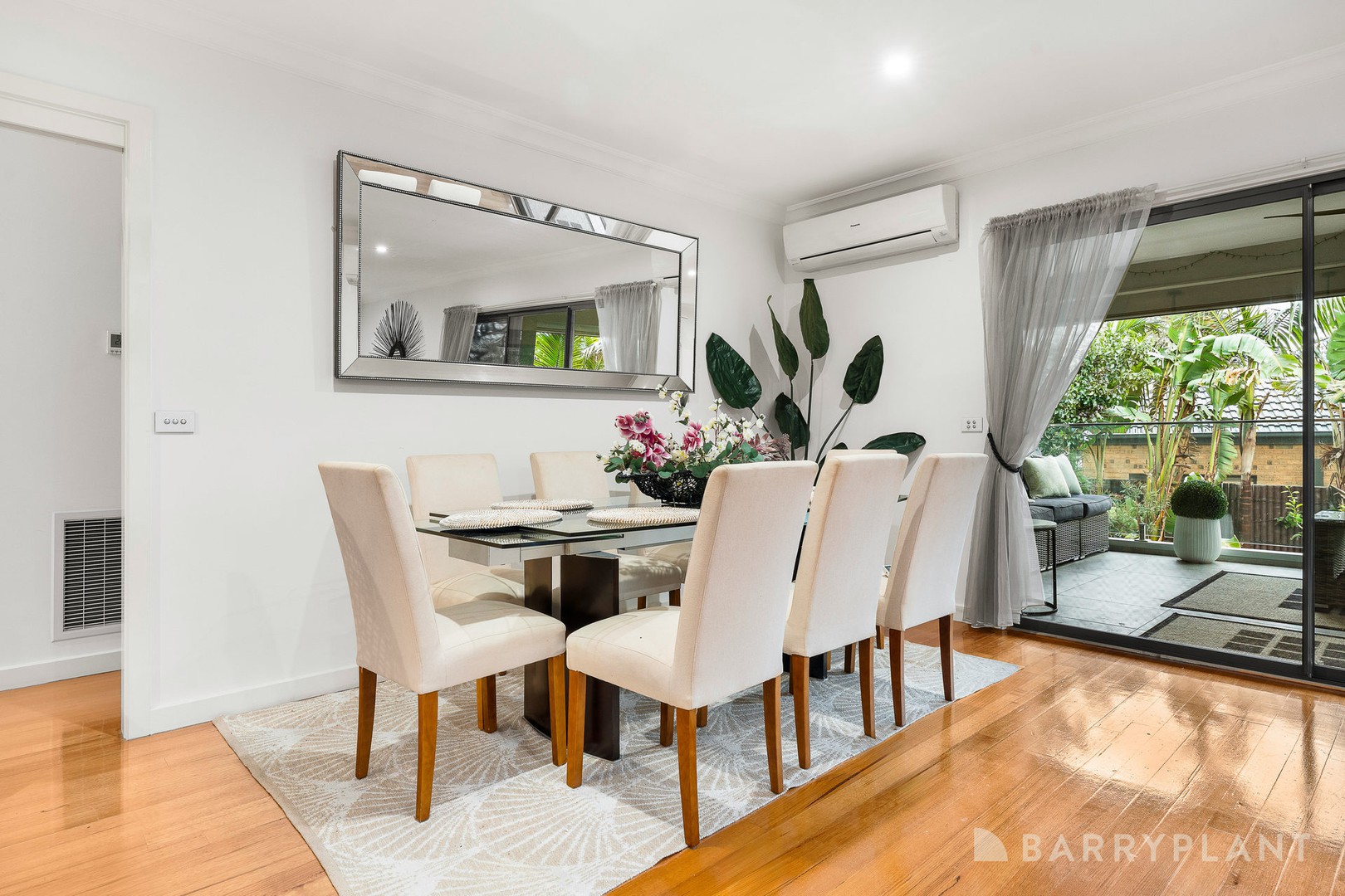 3 Tiverton Circuit, Mooroolbark, VIC 3138, Mooroolbark - Thumbnail 5