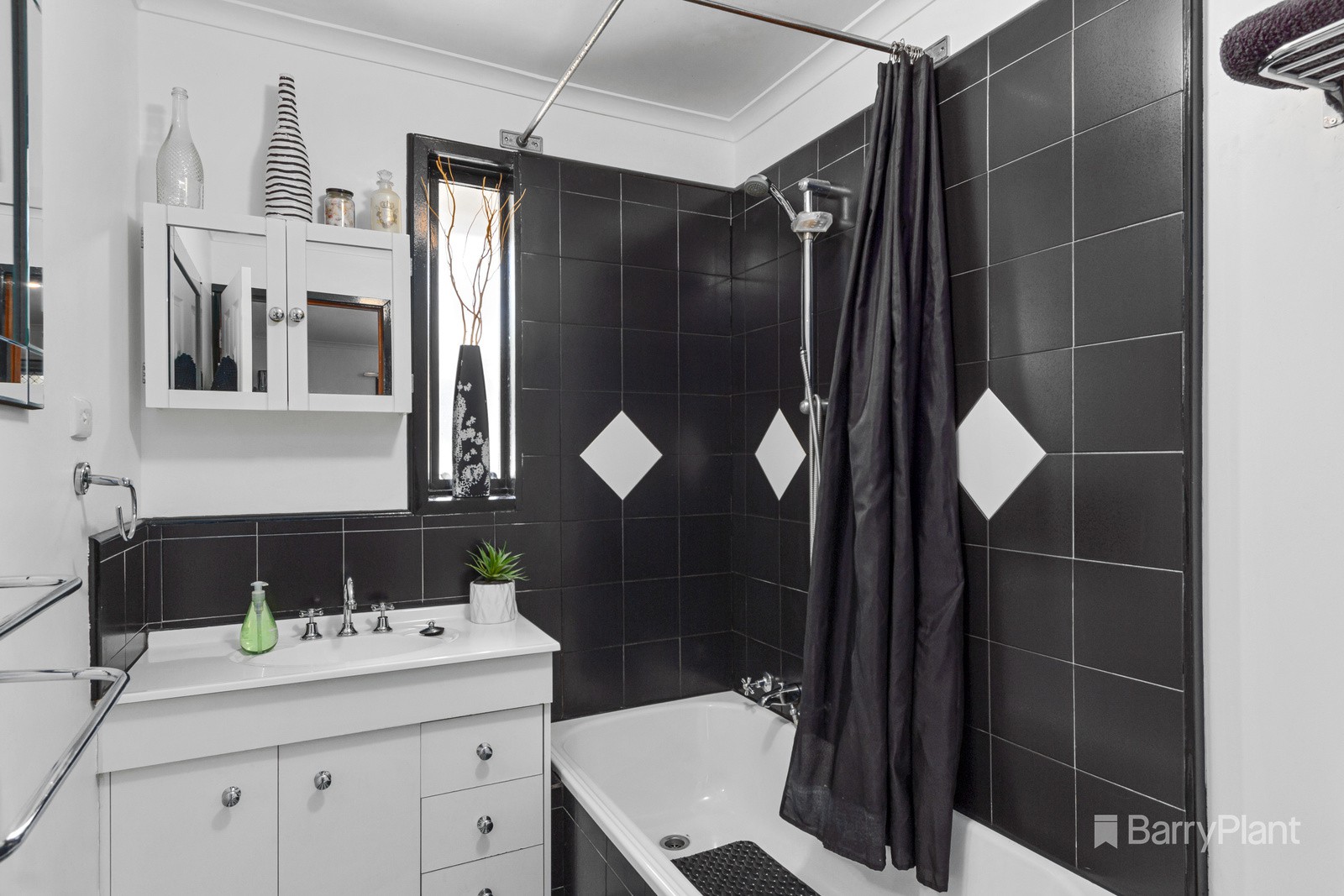 3 Tiverton Court, Bayswater North, VIC 3153, Bayswater North - Thumbnail 8