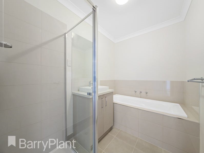 3 Tora Crescent, Fraser Rise, VIC 3336, Fraser Rise - Thumbnail 6