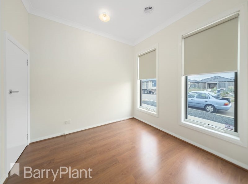 3 Tora Crescent, Fraser Rise, VIC 3336, Fraser Rise - Thumbnail 8