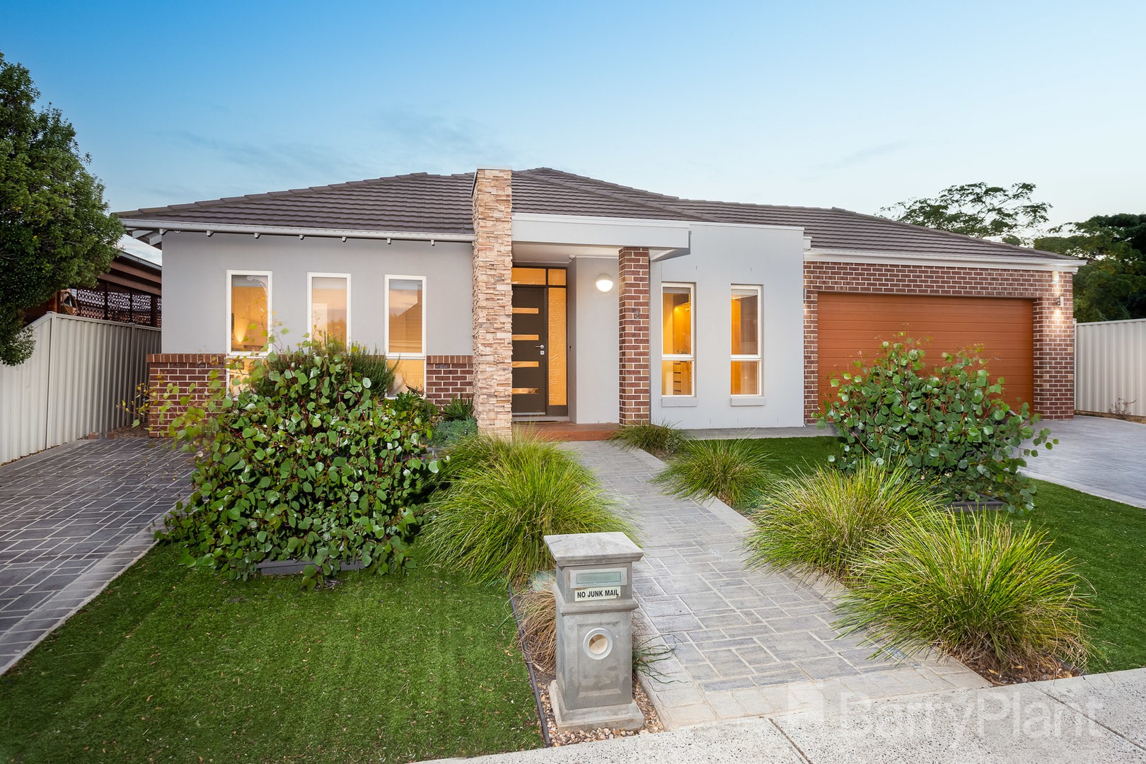 3 Toulon Grove, Point Cook, VIC 3030, Point Cook - Thumbnail 4