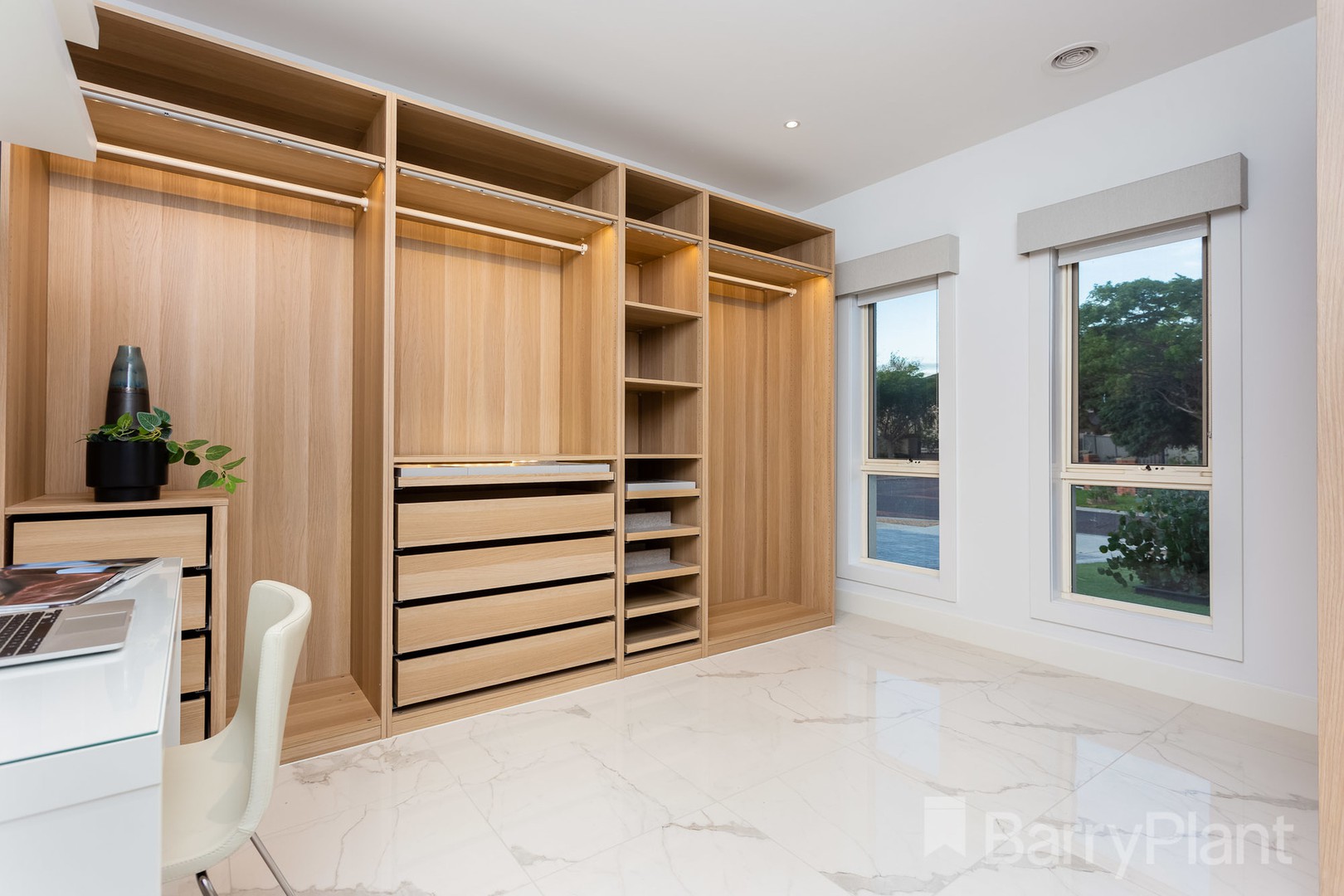 3 Toulon Grove, Point Cook, VIC 3030, Point Cook - Thumbnail 5