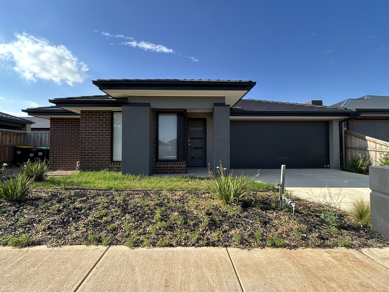 3 Utopia Way, Weir Views, VIC 3338 - Image - 27/02/2026