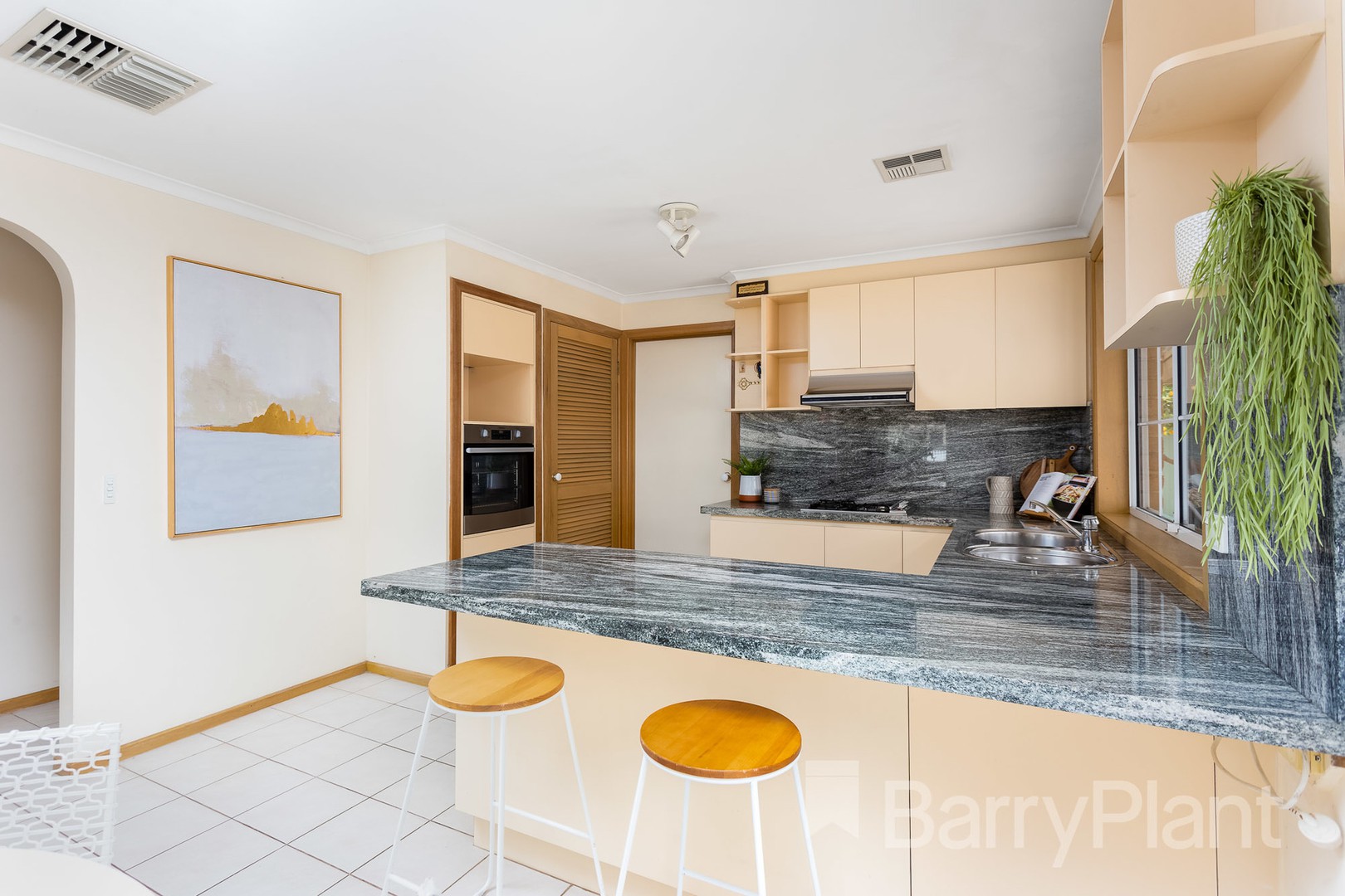 3 Valente Street, Altona Meadows, VIC 3028, Altona Meadows - Thumbnail 3