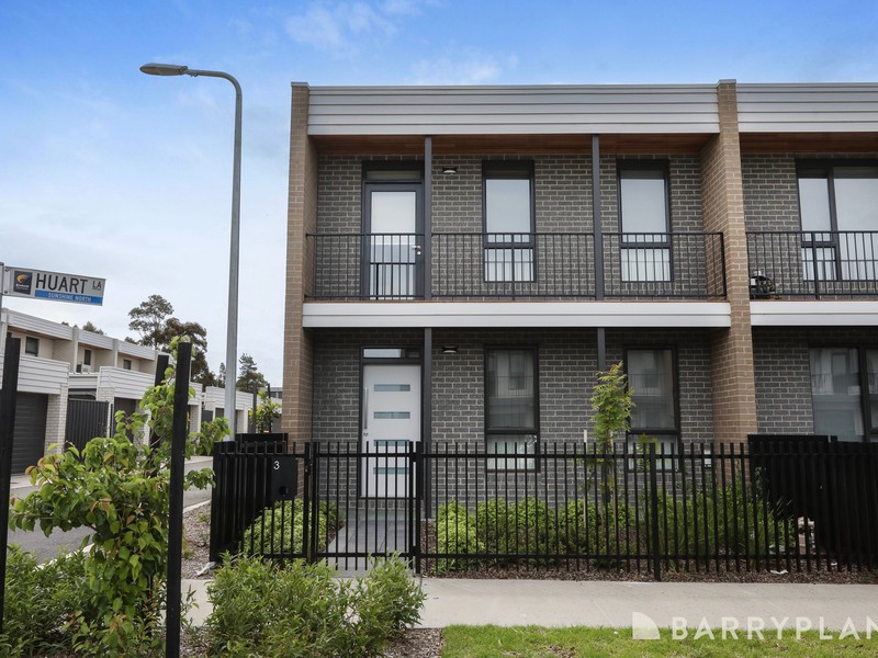 3 Vickers Way, Sunshine North, VIC 3020 - Image - 11/12/2025