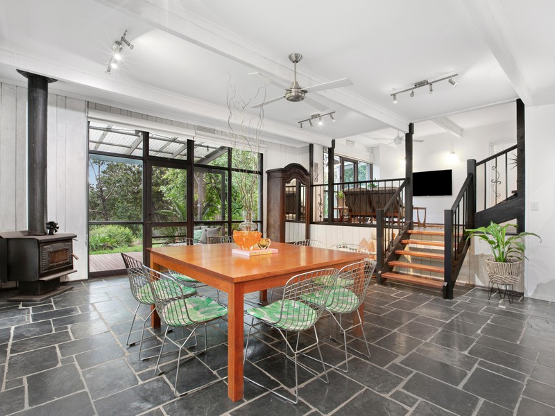 3 Wakefield Close, Eltham North, VIC 3095 - Image - 06/11/2025