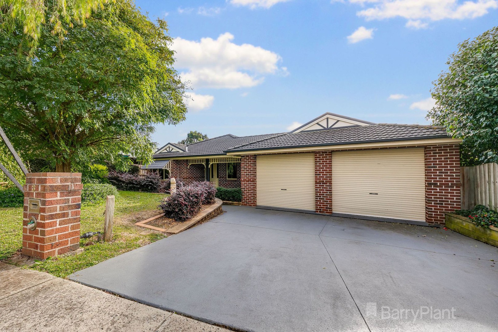 3 Wallace Crescent, Drouin, VIC 3818, Drouin - Thumbnail 2