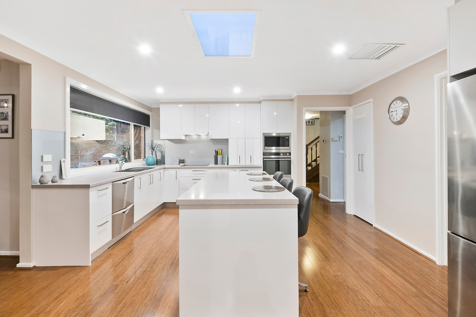 3 Wanda Court, Greensborough, VIC 3088 - Thumbnail 2 - 18/07/2025