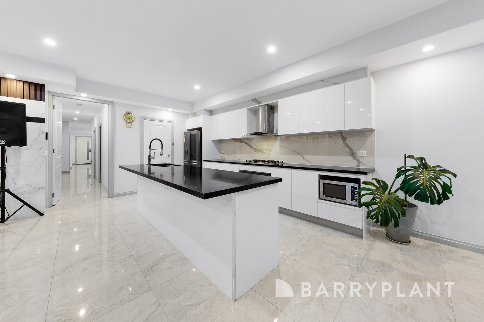 3 Waters Way, Hillside, VIC 3037, Hillside - Thumbnail 5