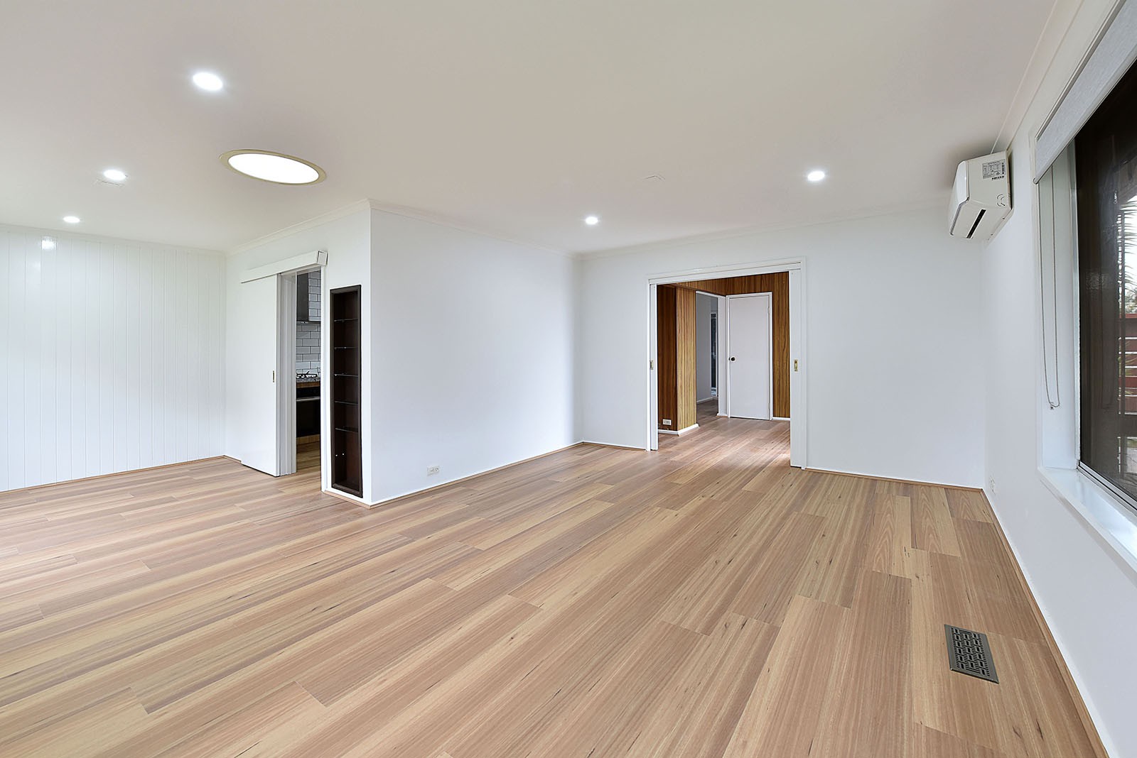 3 Wolverton Drive, Gladstone Park, VIC 3043, Gladstone Park - Thumbnail 2