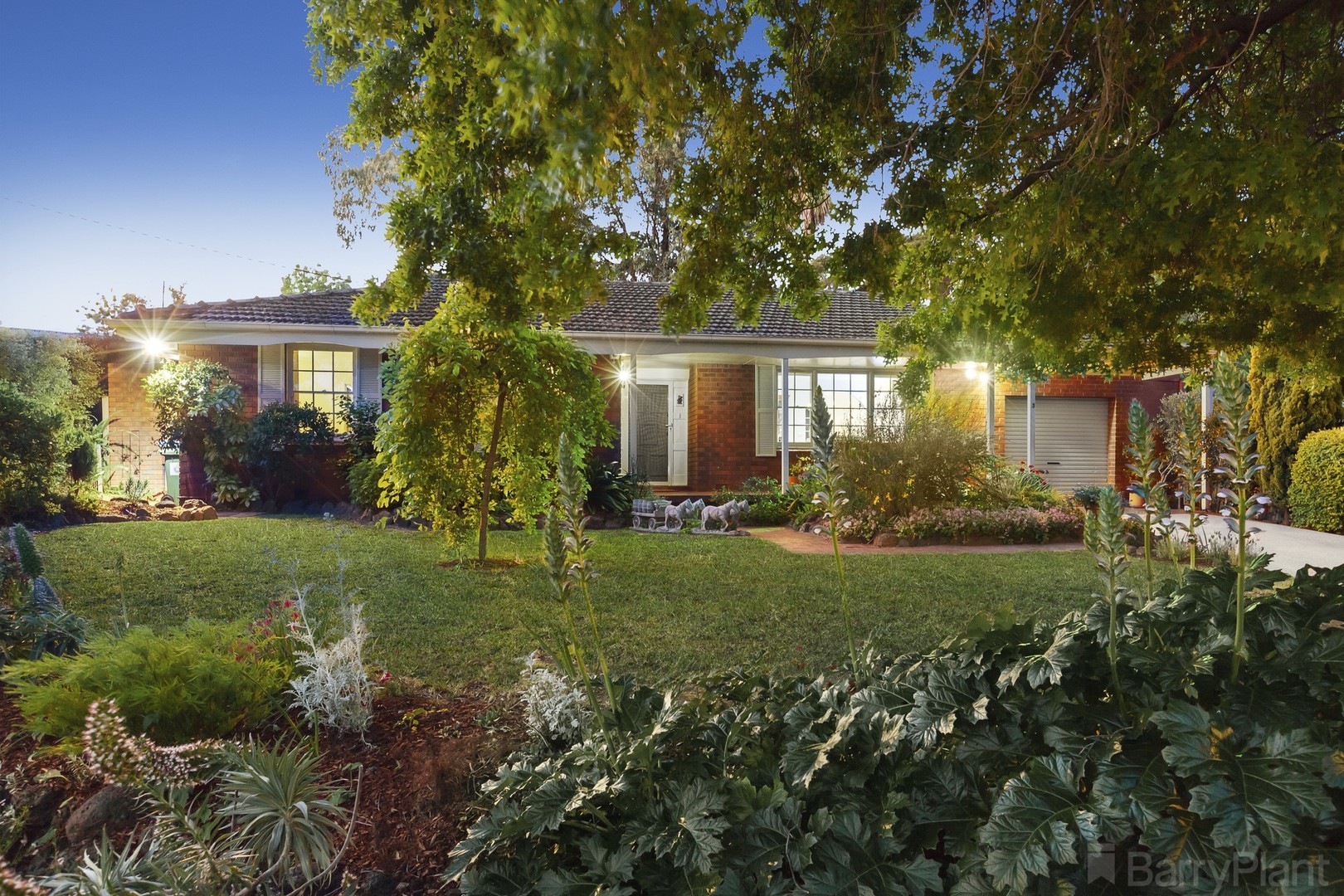 3 Yallamba PlaceHeathmont, VIC 3135, Heathmont - Thumbnail 2